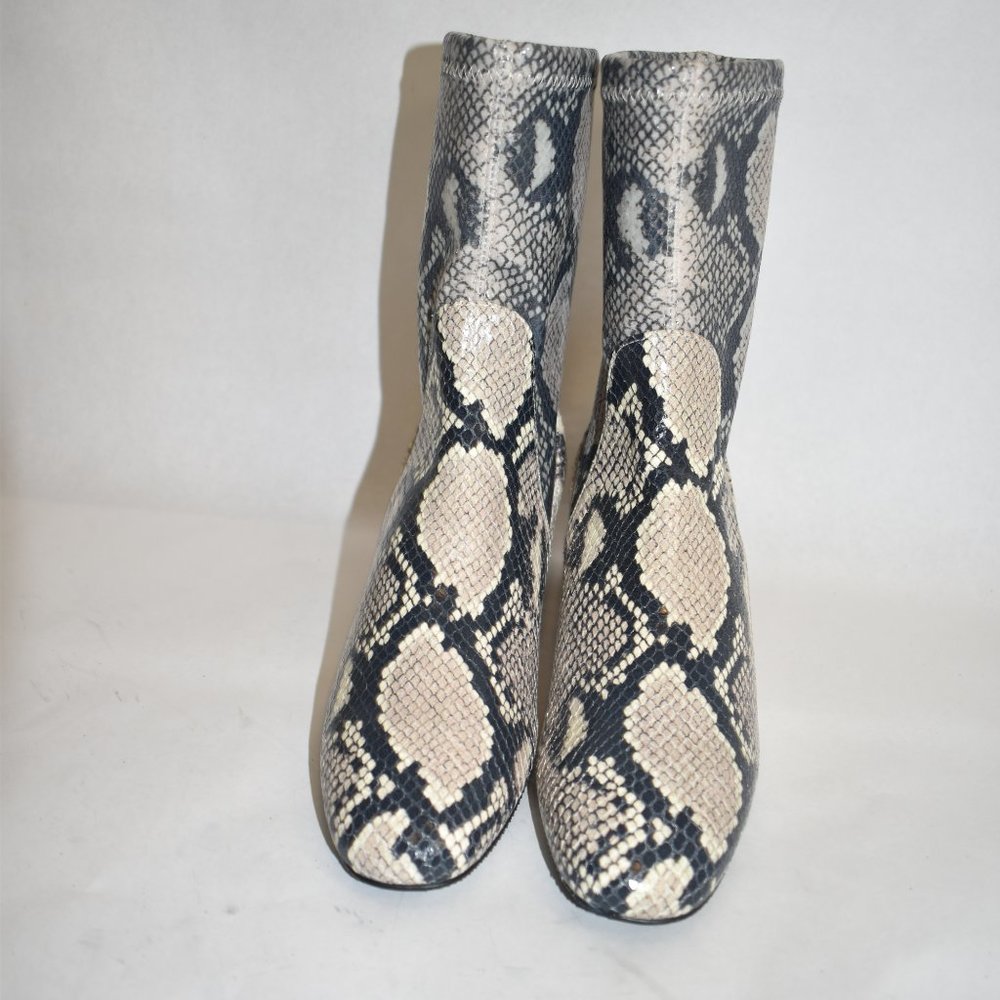 Stuart Weitzman Ernestine Phython Stretch Leather… - image 3